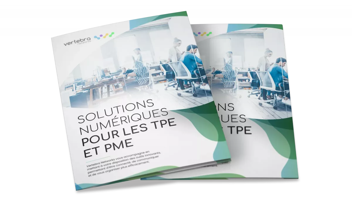 Création d'une plaquette commerciale A4 4 pages pour Vertebra Networks, expert en solutions numériques pour les TPE et PME