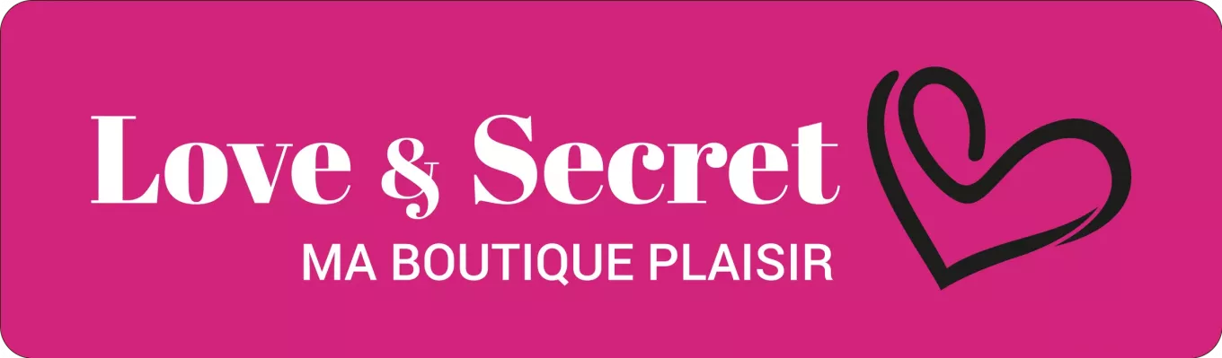 Création du logo Love & Secret réalisée par un graphiste freelance à Paris spécialisé en identité visuelle et branding pour boutique et commerce en France