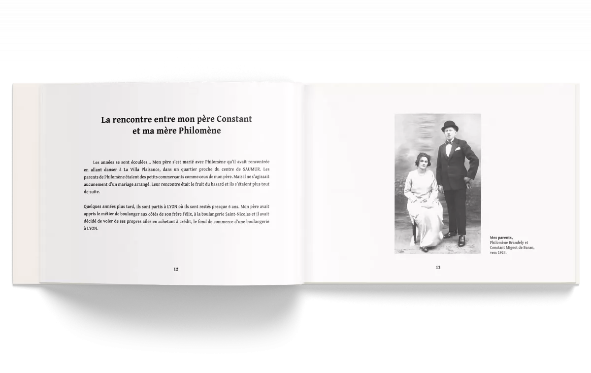 Double page de livre biographique avec photographie ancienne intégrée dans une mise en page éditoriale réalisée par un designer graphique à Paris