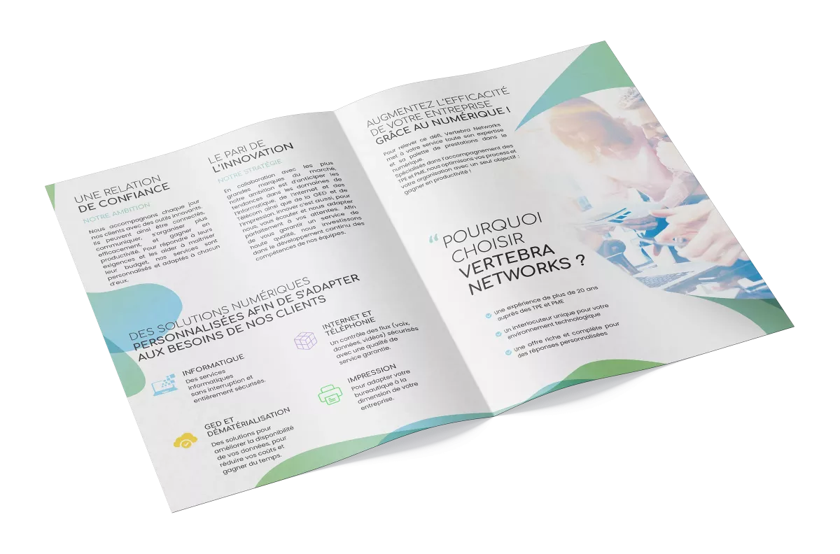 Création d'une brochure commerciale professionnelle avec mise en page éditoriale réalisée par un graphiste freelance à Paris, en Île-de-France et en France