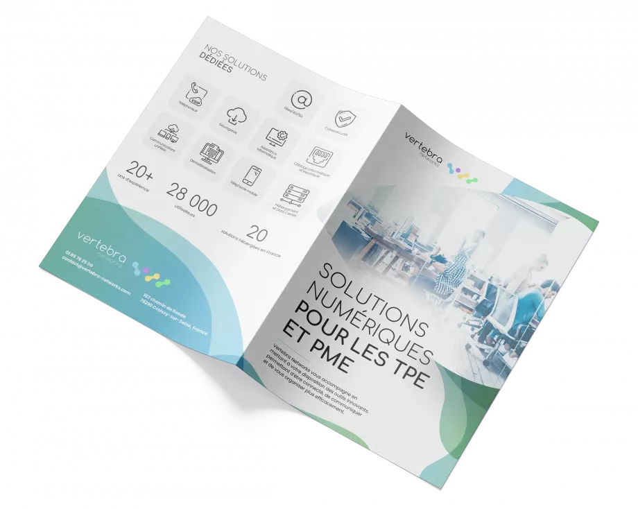 Création de la couverture d'une brochure commerciale A4 réalisée par un graphiste freelance à Paris spécialisé en communication print et identité visuelle