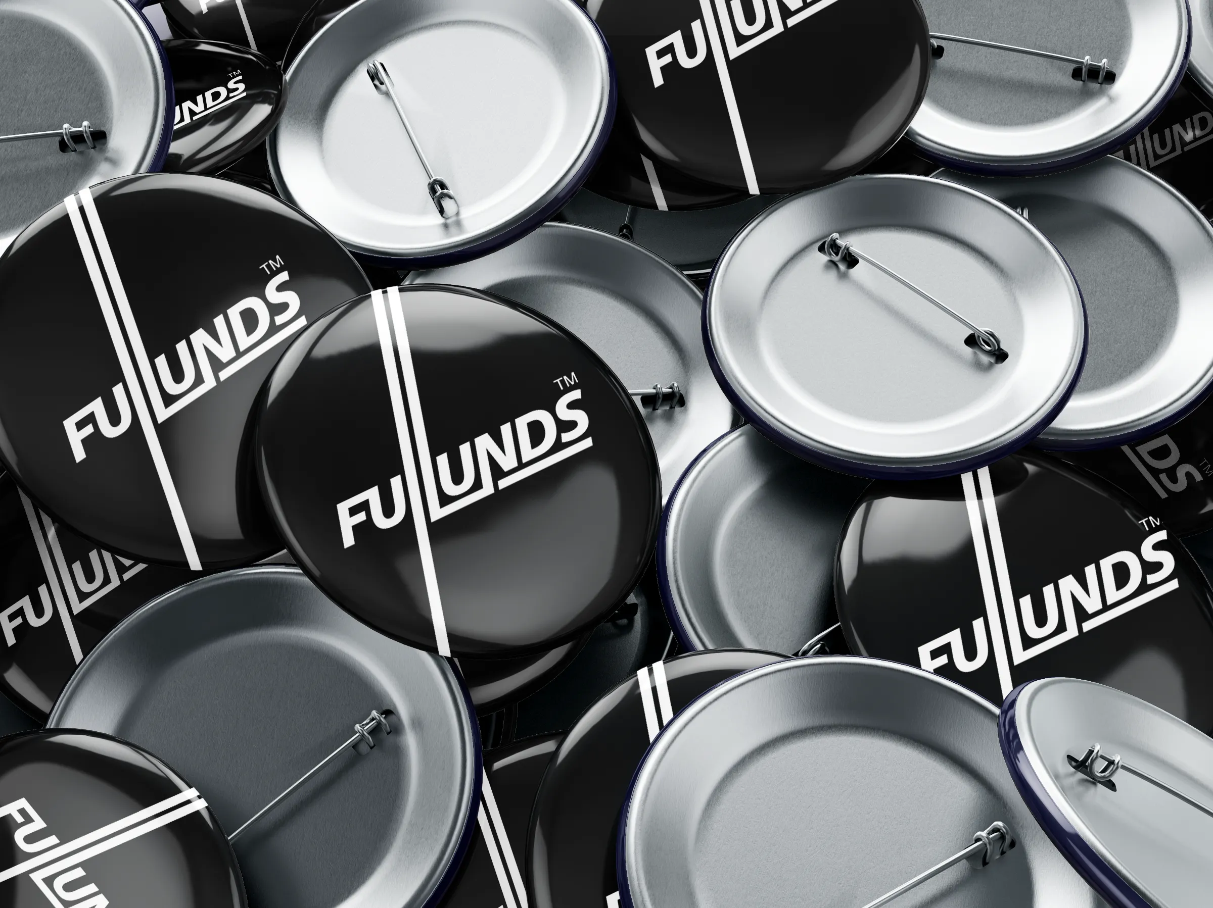 Goodies et badges FullUNDS créés par un graphiste à Paris spécialisé en branding et création d’identité visuelle pour marques streetwear
