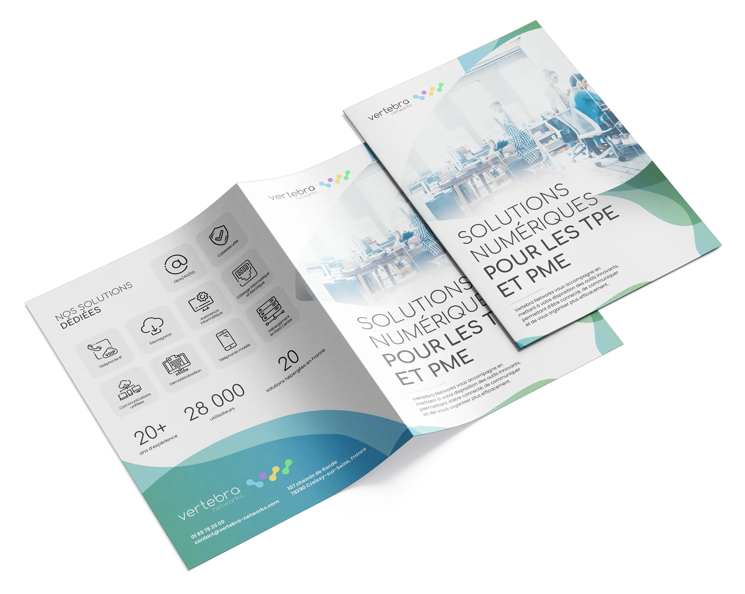 Création d'une plaquette commerciale A4 quatre pages pour Vertebra Networks réalisée par un graphiste freelance à Paris, en Île-de-France et partout en France